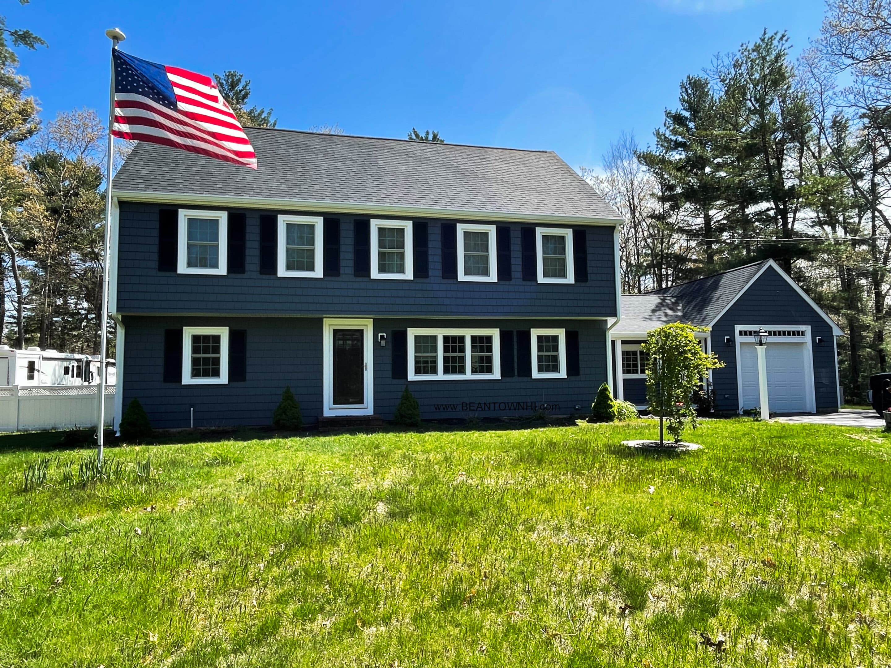 New Roof and Siding Professional Vinyl Siding Contractor Southeastern MA